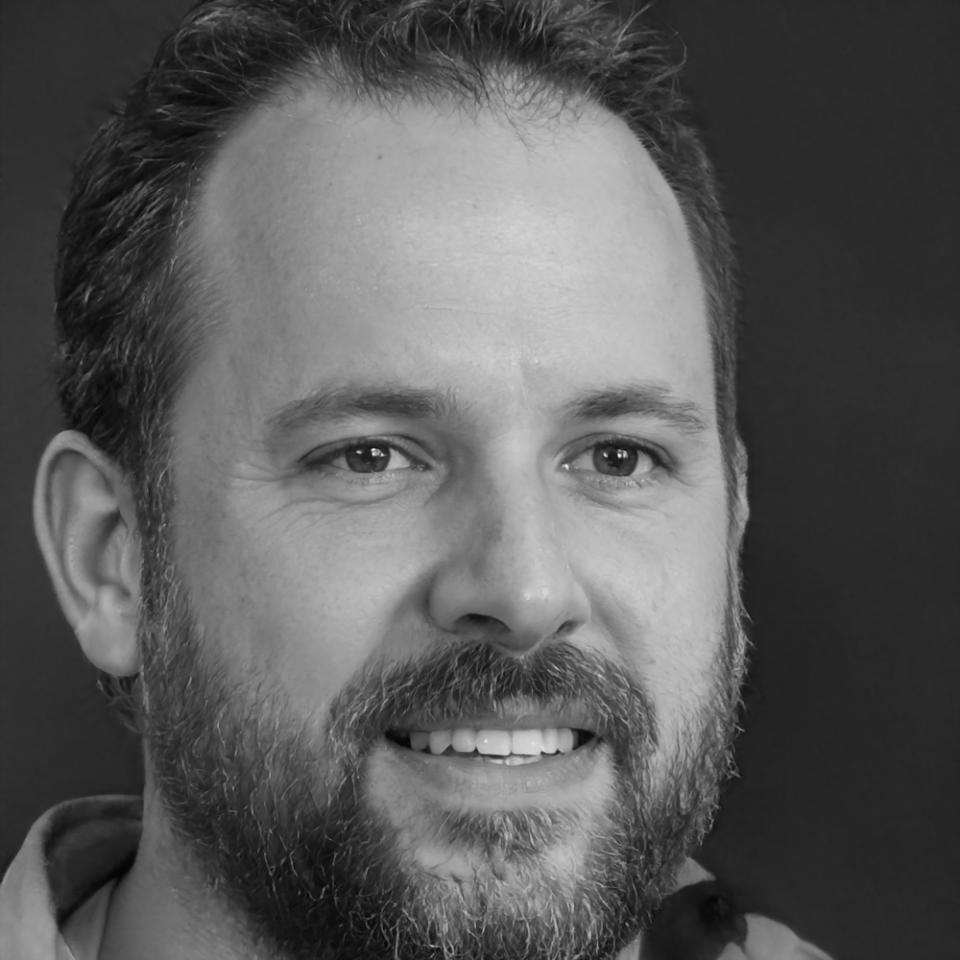 Instructor Jinho Baek