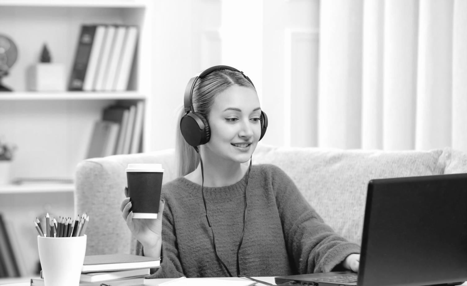 Trading floor activity during Seoul market session