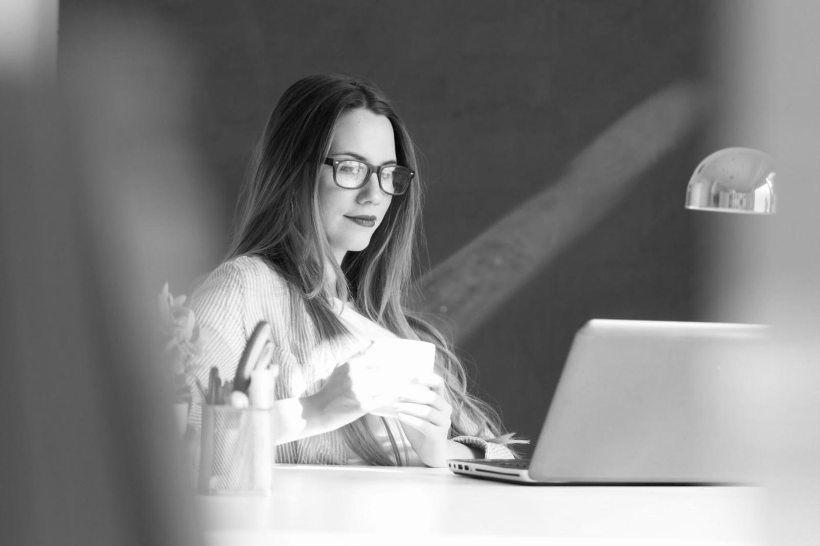 Session analysis charts showing trading patterns